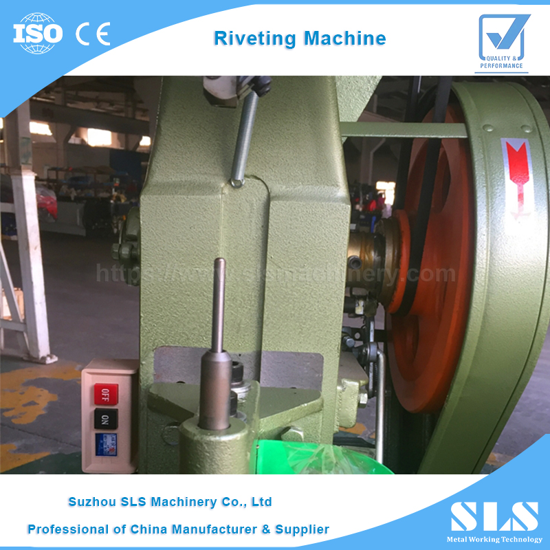 Metal Hydraulic Pneumatic Riveting Press Machine Aluminium Solid Rivet Automatic Feed Riveting Machine